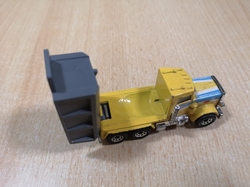 MATCHBOX PETERBILT DUMP QUARRY TRUCK CONSTRUCTION PACE 1985 MACAU