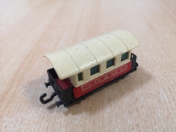 MATCHBOX SUPERFAST PASSENGER COACH No 44 1978 ENGLAND