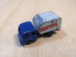 MATCHBOX TIPPAX REFUSE COLLECTOR No 15 1963 ENGLAND